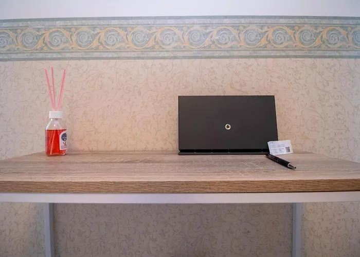 Central Domus Wi-Fi Station By We Host Yuo
